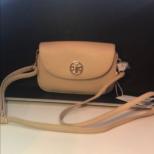 Brand New Tory Burch Robinson Cross Body